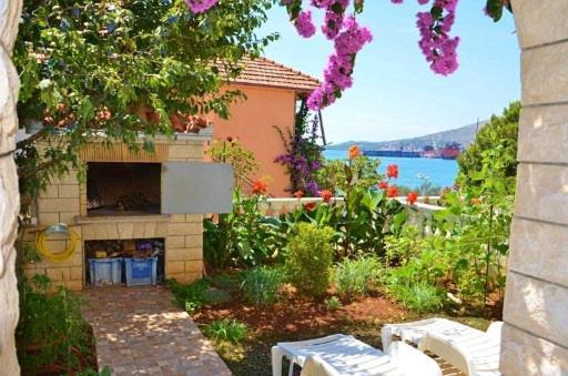 Apartment Knez Trogir Eksteriør bilde